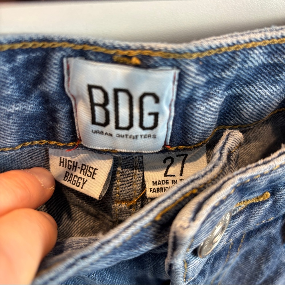 BDG High-waisted Baggy Jean sz 27 Medium Wash Rigid Denim Slouchy Relaxed Y2K - Picture 6 of 9